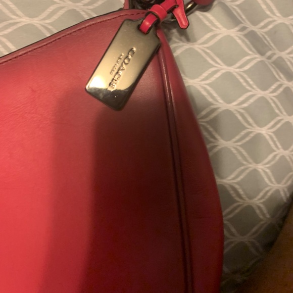 Coach - Picture 6 of 7